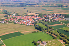 Vue oblique de Impflingen dans le département Rhénanie-Palatinat, Allemagne
