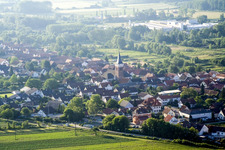 Vue aérienne de Du nord-ouest à le quartier Schaidt in Wörth am Rhein dans le département Rhénanie-Palatinat, Allemagne
