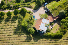 Vue oblique de Domaine Bioland Marzolph à le quartier Wollmesheim in Landau in der Pfalz dans le département Rhénanie-Palatinat, Allemagne