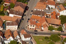 Vue aérienne de Au coin à le quartier Wollmesheim in Landau in der Pfalz dans le département Rhénanie-Palatinat, Allemagne