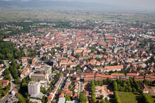 Landau in der Pfalz dans le département Rhénanie-Palatinat, Allemagne d'un drone