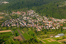 Vue aérienne de Quartier Wolfartsweier in Karlsruhe dans le département Bade-Wurtemberg, Allemagne