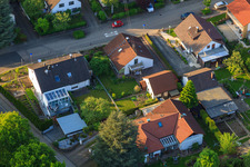 Vue aérienne de Gerberastraße 4 à le quartier Stupferich in Karlsruhe dans le département Bade-Wurtemberg, Allemagne