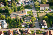 Vue aérienne de Jardin d'enfants protestant One World à Wiesloch dans le département Bade-Wurtemberg, Allemagne