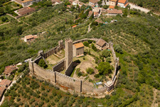 Vue aérienne de Pergognano dans le département Toscane, Italie