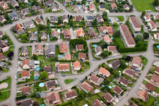 Drusenheim dans le département Bas Rhin, France vu d'un drone