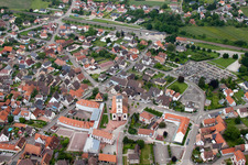 Drusenheim dans le département Bas Rhin, France d'en haut