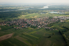 Vue aérienne de Kilstett dans le département Bas Rhin, France