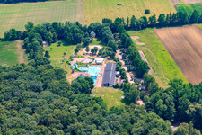 Photographie aérienne de Piscine forestière à Kandel dans le département Rhénanie-Palatinat, Allemagne