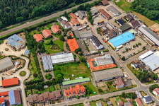 Vue aérienne de Dans les stands à Jockgrim dans le département Rhénanie-Palatinat, Allemagne
