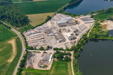 Vue aérienne de Usine de tuyaux en béton Finger Beton à Kuhardt dans le département Rhénanie-Palatinat, Allemagne