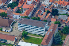 Vue aérienne de École professionnelle Germersheim/Wörth à Germersheim dans le département Rhénanie-Palatinat, Allemagne