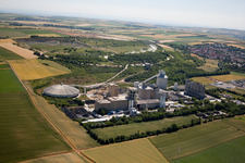Vue aérienne de Cimenterie Dyckerhoff à Göllheim dans le département Rhénanie-Palatinat, Allemagne