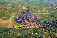 Vue aérienne de À Munchberg à le quartier Bobenheim in Bobenheim am Berg dans le département Rhénanie-Palatinat, Allemagne