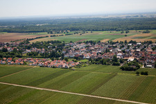Vue oblique de Quartier Niederhochstadt in Hochstadt dans le département Rhénanie-Palatinat, Allemagne
