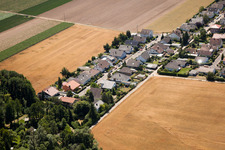 Vue aérienne de Waldstr. à Erlenbach bei Kandel dans le département Rhénanie-Palatinat, Allemagne