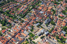 Photographie aérienne de Place du Marché et Saint-Georges à Kandel dans le département Rhénanie-Palatinat, Allemagne