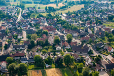 Vue aérienne de Vue sur le village à le quartier Bodersweier in Kehl dans le département Bade-Wurtemberg, Allemagne