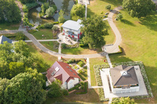Photographie aérienne de Parc des expositions de maisons préfabriquées et salles d'exposition du Monde de l'Habitat à le quartier Linx in Rheinau dans le département Bade-Wurtemberg, Allemagne