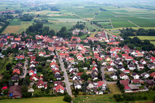 Vue aérienne de Du nord à Barbelroth dans le département Rhénanie-Palatinat, Allemagne