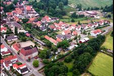 Barbelroth dans le département Rhénanie-Palatinat, Allemagne d'un drone