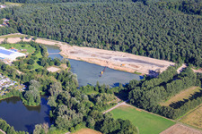 Vue aérienne de Nouvelle construction de boulettes de vapeur et piscine extérieure à Rülzheim dans le département Rhénanie-Palatinat, Allemagne