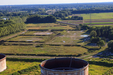 Photographie aérienne de Parc de stockage démantelé sur la B9 à Jockgrim dans le département Rhénanie-Palatinat, Allemagne