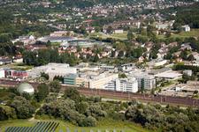 Vue oblique de Baden-Oos, remèdes biologiques Heel à le quartier Oos in Baden-Baden dans le département Bade-Wurtemberg, Allemagne