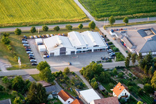 Steinfeld dans le département Rhénanie-Palatinat, Allemagne vu d'un drone