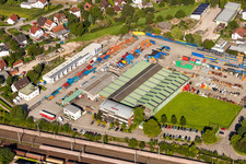 Vue aérienne de Locaux de l'usine Muffenrohr Tiefbauhandel GmbH à le quartier Hatzenweier in Ottersweier dans le département Bade-Wurtemberg, Allemagne