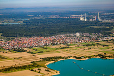 Vue aérienne de Du sud-est à le quartier Mörsch in Rheinstetten dans le département Bade-Wurtemberg, Allemagne