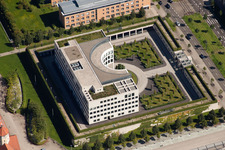 Vue aérienne de Procureur général fédéral près la Cour fédérale de justice à le quartier Südweststadt in Karlsruhe dans le département Bade-Wurtemberg, Allemagne