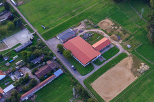 Vue aérienne de Ferme équestre à Altbach à le quartier Minderslachen in Kandel dans le département Rhénanie-Palatinat, Allemagne