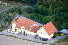 Kuhardt dans le département Rhénanie-Palatinat, Allemagne du point de vue du drone