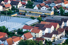 Vue aérienne de École à Kuhardt dans le département Rhénanie-Palatinat, Allemagne