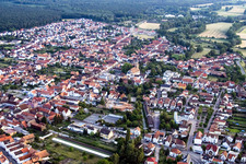 Rülzheim dans le département Rhénanie-Palatinat, Allemagne vue du ciel