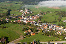 Vue aérienne de Osweiler dans le département Greiwemacher, Luxembourg
