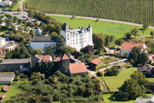 Vue aérienne de Nennig, Victor's Residenz-Hôtel Schloss Berg à Perl dans le département Sarre, Allemagne