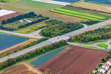 Vue aérienne de Sortie 4 Maxdorf de l'A650 à Fußgönheim dans le département Rhénanie-Palatinat, Allemagne