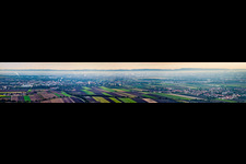 Vue aérienne de Panorama depuis l'ouest à Frankenthal dans le département Rhénanie-Palatinat, Allemagne