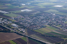 Vue oblique de Quartier Ruchheim in Ludwigshafen am Rhein dans le département Rhénanie-Palatinat, Allemagne
