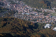Photographie aérienne de Annweiler am Trifels dans le département Rhénanie-Palatinat, Allemagne