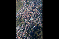 Annweiler am Trifels dans le département Rhénanie-Palatinat, Allemagne d'un drone