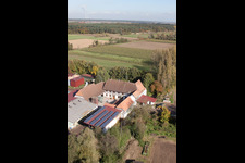Moulin à rebord à Erlenbach bei Kandel dans le département Rhénanie-Palatinat, Allemagne d'en haut