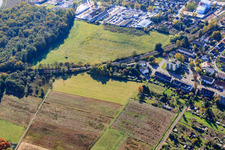 Vue aérienne de Future zone commerciale de la Lauterburger Straße à Kandel dans le département Rhénanie-Palatinat, Allemagne