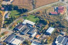 Vue aérienne de NEV Commercial Vehicle Engineering GmbH à Hagenbach dans le département Rhénanie-Palatinat, Allemagne