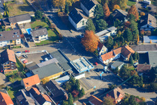 Vue aérienne de Station-service d'Aral à Hagenbach dans le département Rhénanie-Palatinat, Allemagne