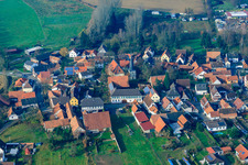 Vue aérienne de Rue principale à Barbelroth dans le département Rhénanie-Palatinat, Allemagne