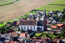 Schleithal dans le département Bas Rhin, France vu d'un drone