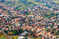 Vue aérienne de Saint-Léodegar à Steinfeld dans le département Rhénanie-Palatinat, Allemagne